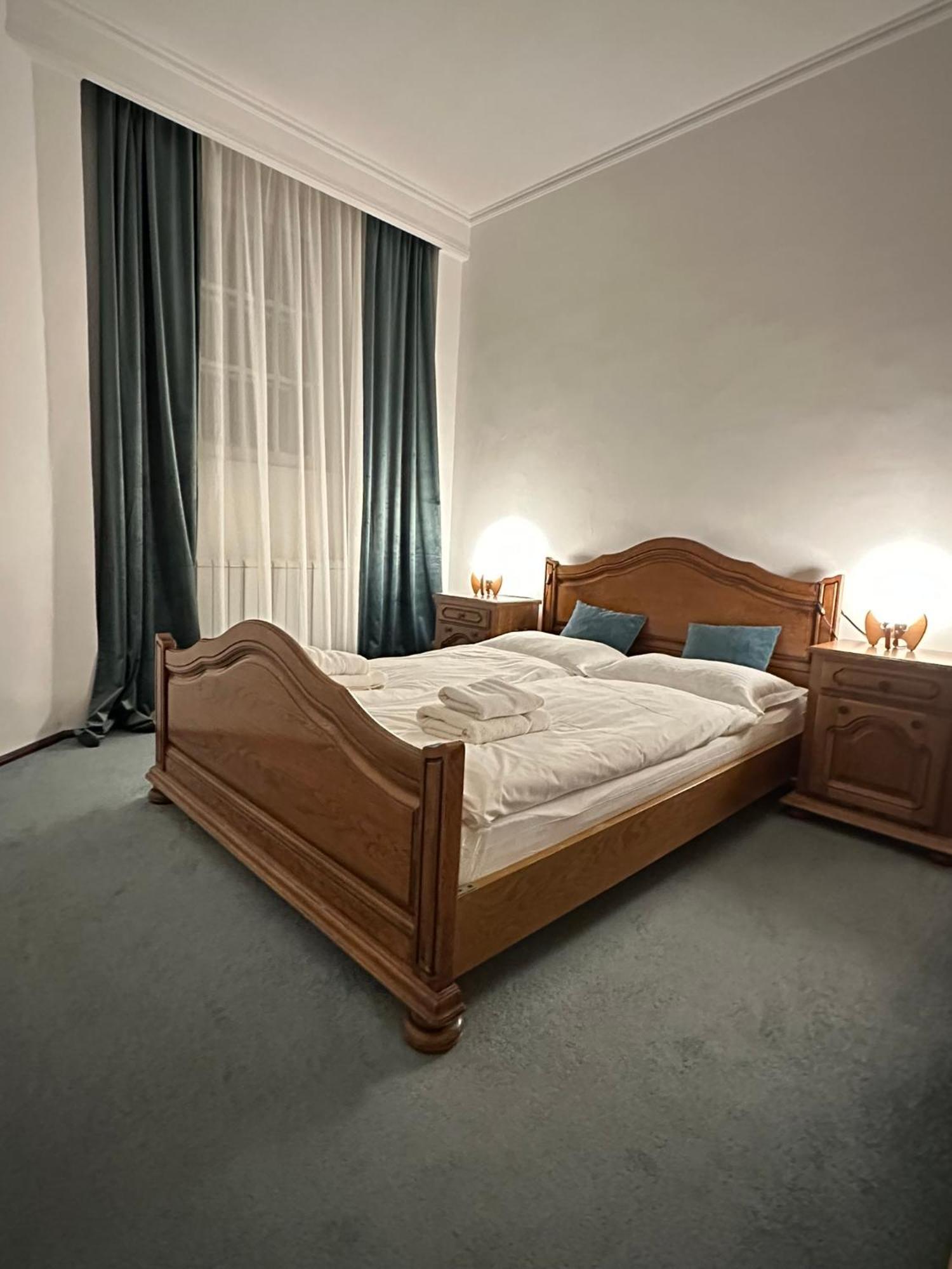 Pine Peak Apartments Predeal Buitenkant foto